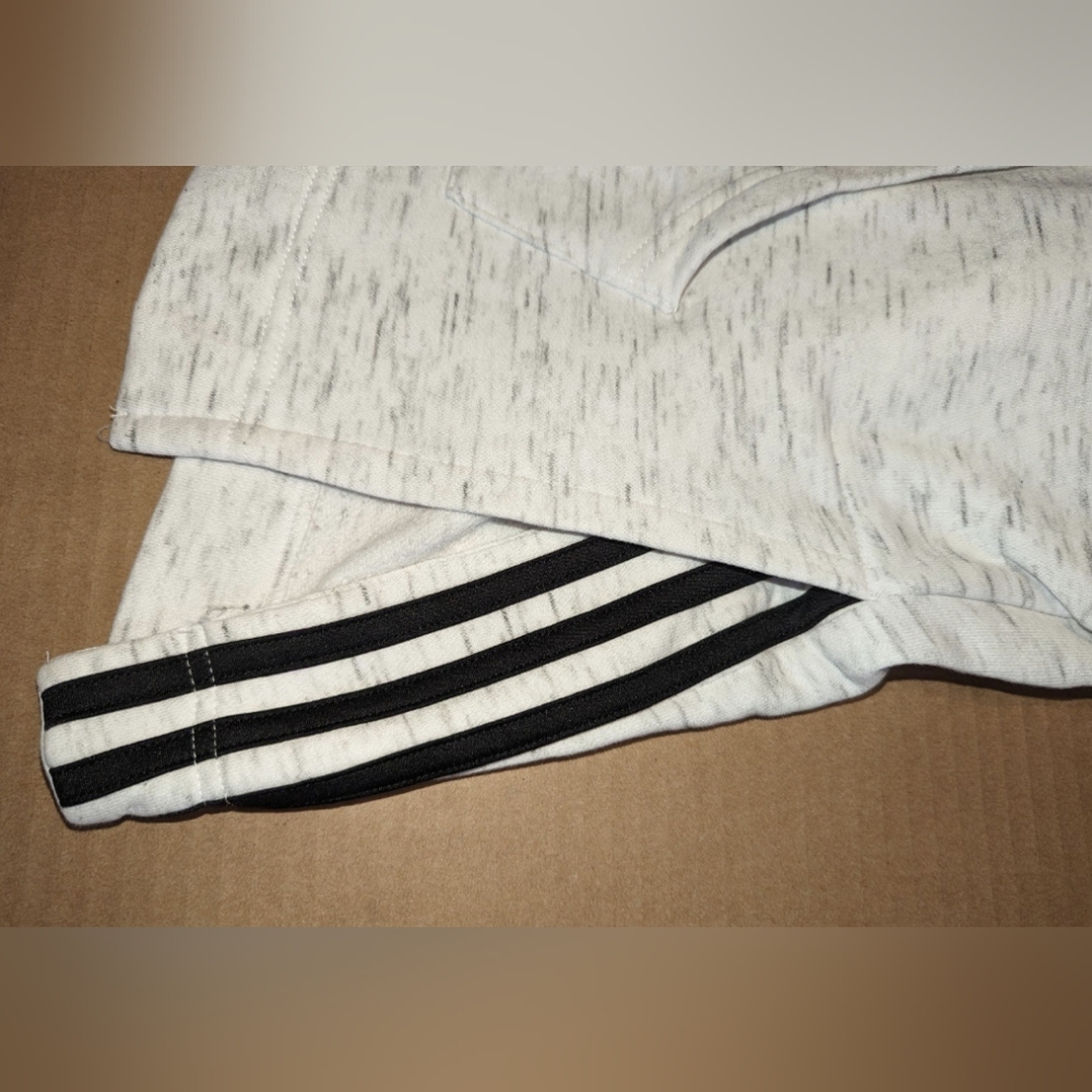 White Adidas hoodie - Picture 6 of 6